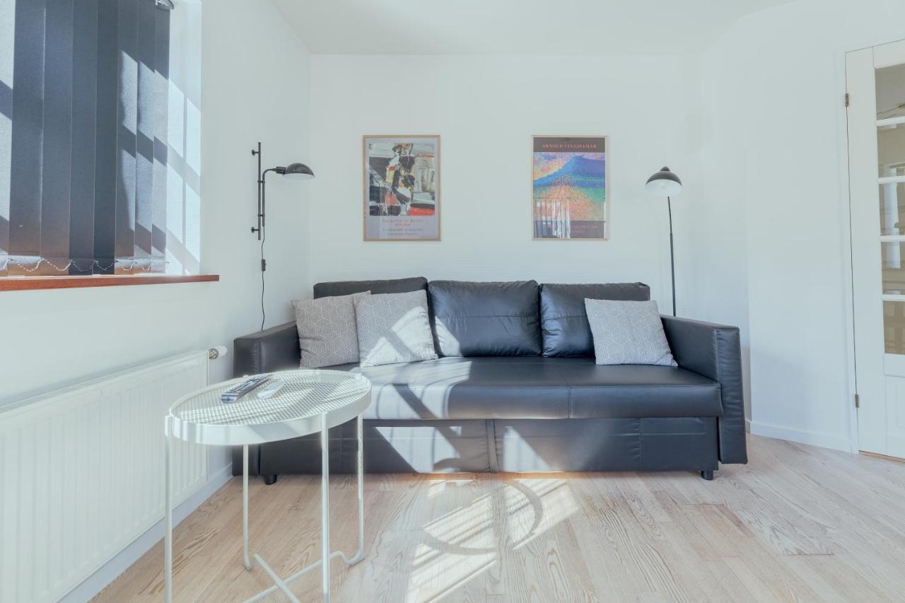 1 Bedroom Apartment / Central / توئِسهون المظهر الخارجي الصورة